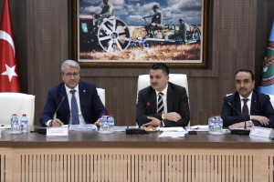38 Öğretim Elemanından Bakan Pakdemirli’ye “Tarım Politikaları” Üzerine Proje