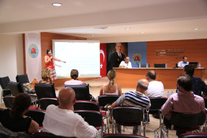 En İyi Zeytinyağını Üretmek İçin Toplandılar