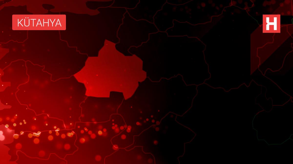 Ateşin başında yarım asırdır demir dövüyor