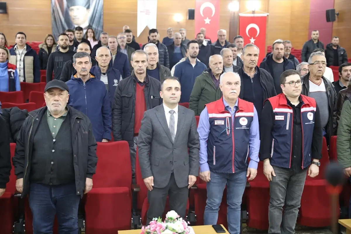 Edirne'de çiftçilere B-Reçete Sistemi anlatıldı
