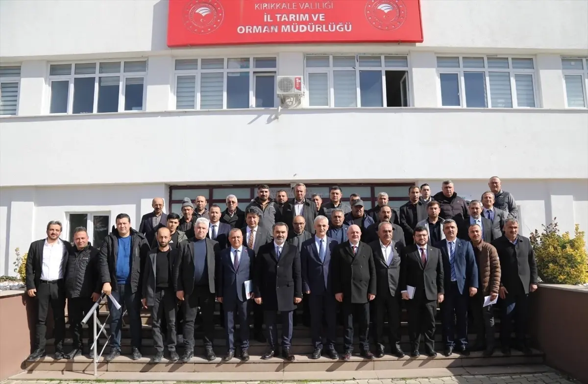 Kırıkkale'de küçükbaş hayvan yetiştiricilerinin çoban sorununa ilişkin toplantı yapıldı