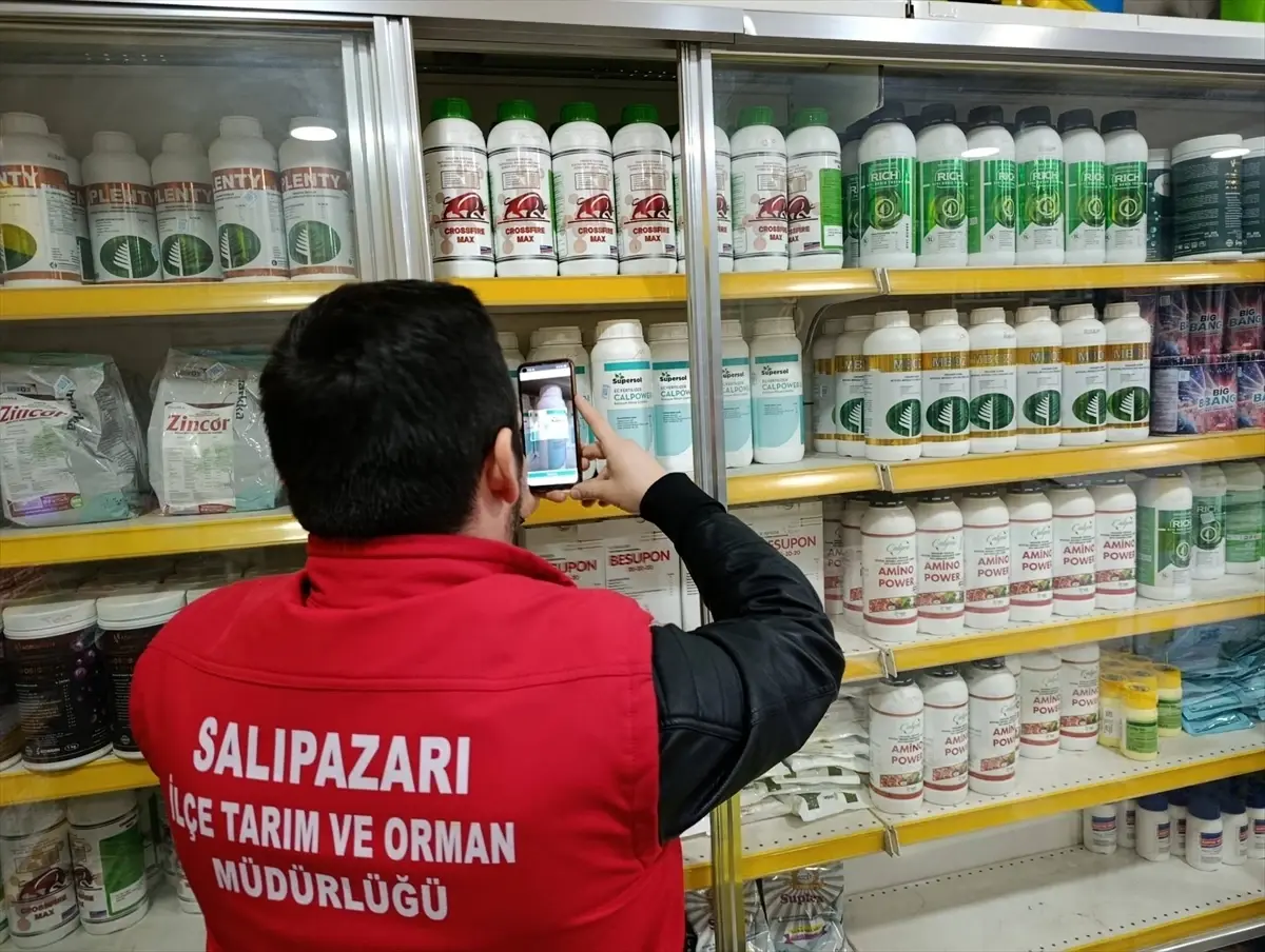 Salıpazarı'nda gübre bayilerine denetim