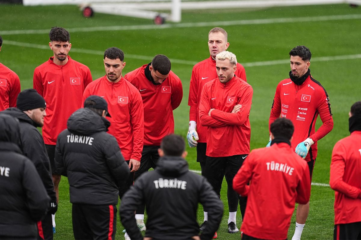 Takıma geri döndü! A Milli Takım'ın Kosova maçı 11'inde değişiklik