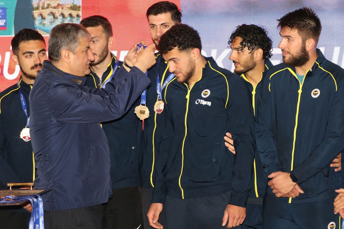 Türkiye Kupası Kürek Yarışları'nda birinci Fenerbahçe