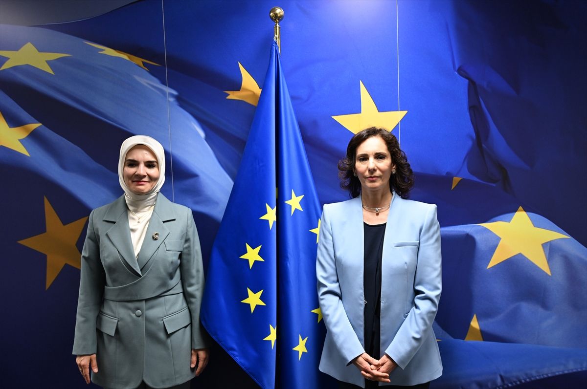 Aile ve Sosyal Hizmetler Bakanı Göktaş, Brüksel'de üst düzey temaslarda bulundu