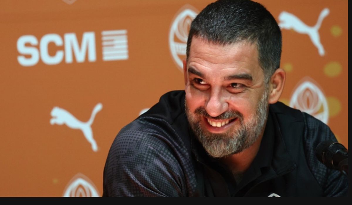 Arda Turan hangi takımın teknik direktörü?