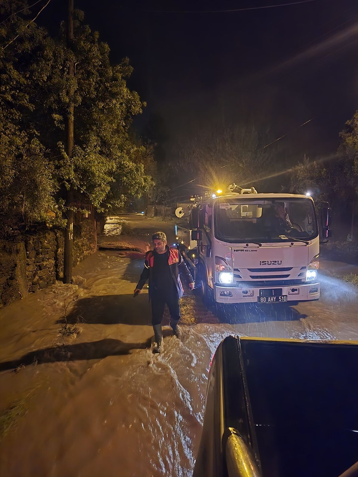 Osmaniye'de sağanak hayatı olumsuz etkiledi