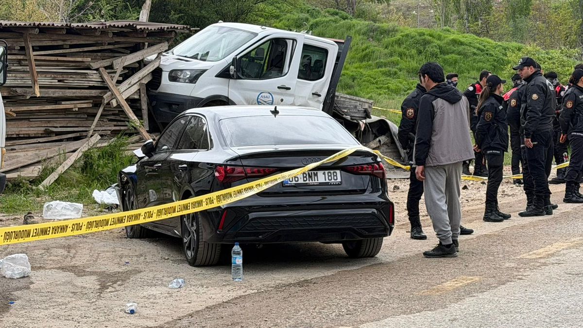 1 Mayıs Emek ve Dayanışma Günü'nde, 2 belediye işçisi kazada öldü