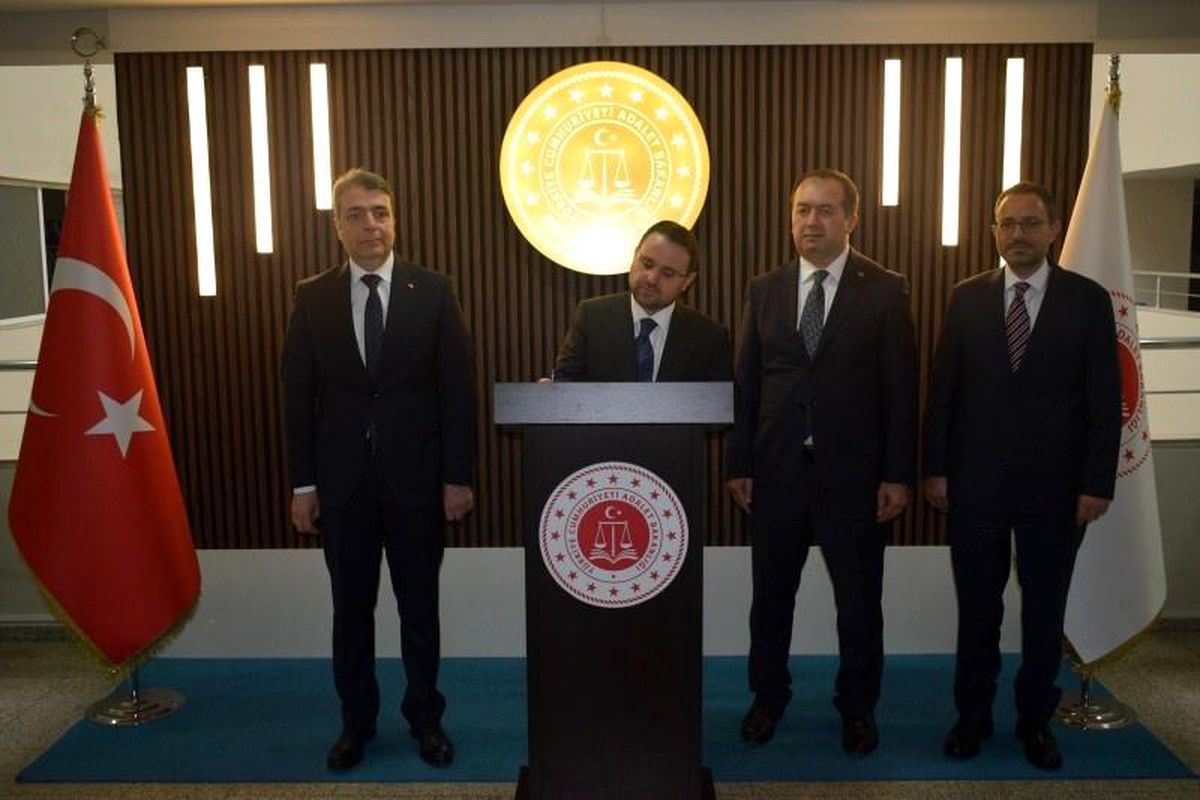 Adalet Bakanı Gürlek, Kocaeli Adliyesini Ziyaret Etti