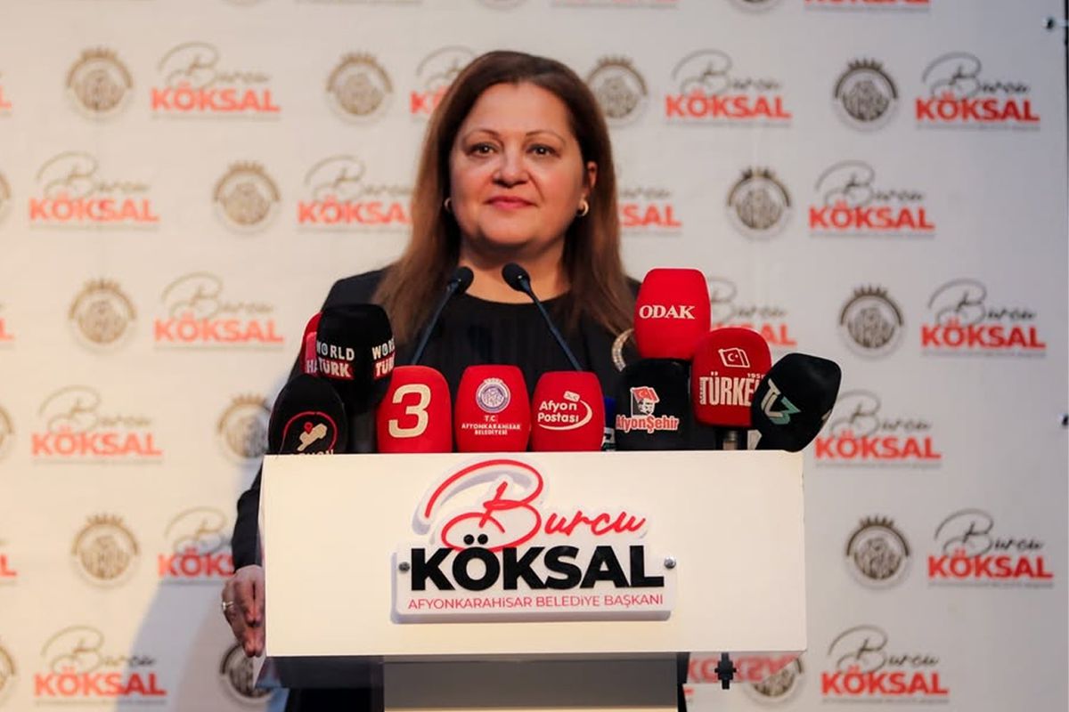 Afyonkarahisar Belediye Başkanı Burcu Köksal "AK Parti’ye geçiyor" iddiası yeniden gündemde