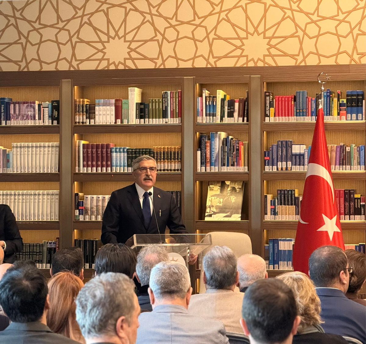 AK Parti Kültür ve Sanat Politikaları Başkanlığı'ndan Erol Güngör Anma Programı