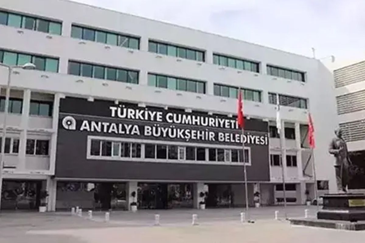Antalya Büyükşehir iştiraki ANSET'e operasyonda 14 şüpheli tutuklandı