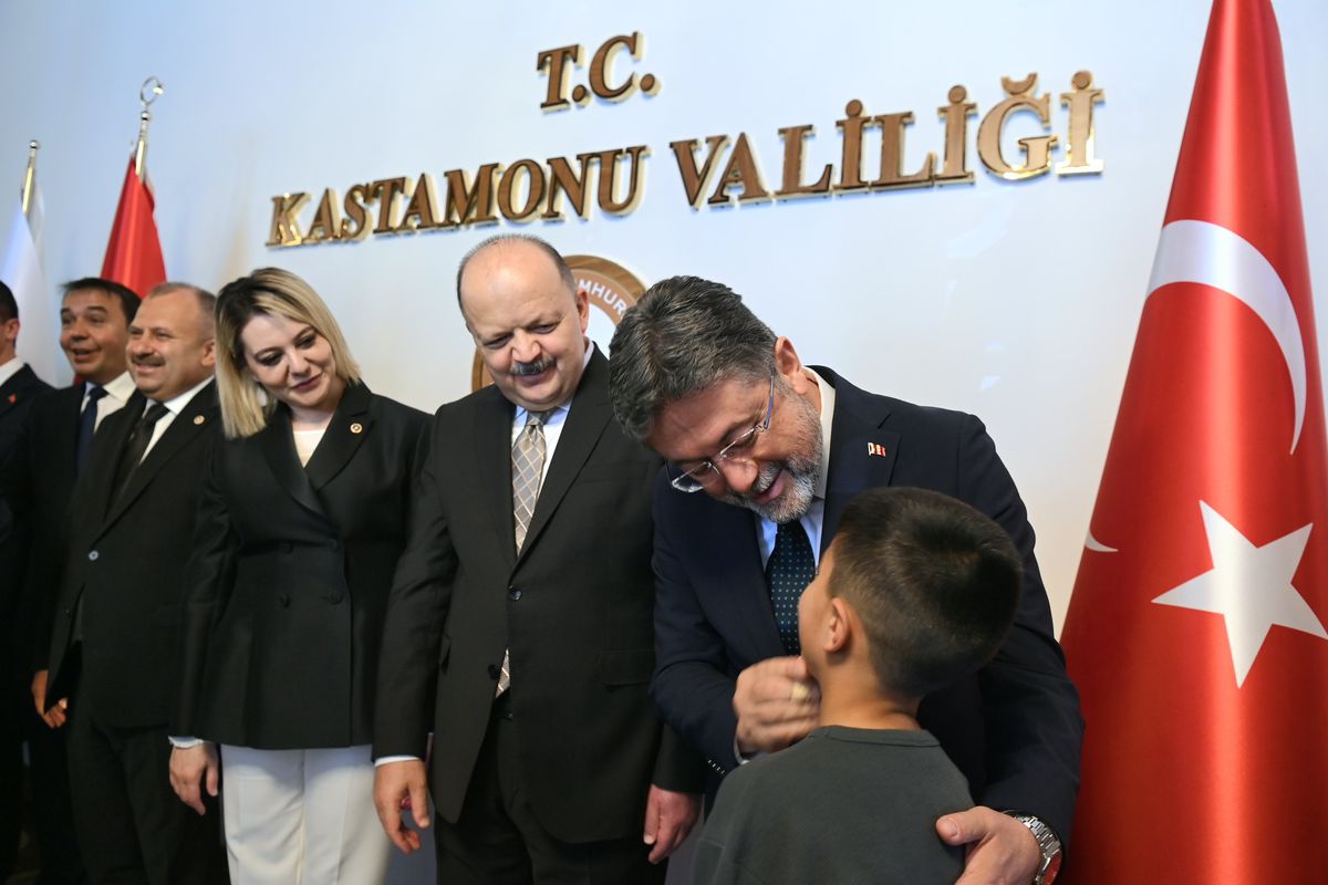 Bakan Yumaklı: Son dönemdeki kepazelikler bizden uzak, vizyon farkımız var