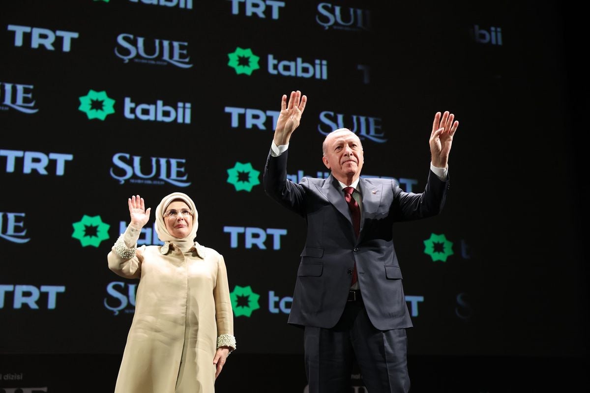 Emine Erdoğan, 'Şule: Senin Hikayen' Dizisinin Galasına Katıldı