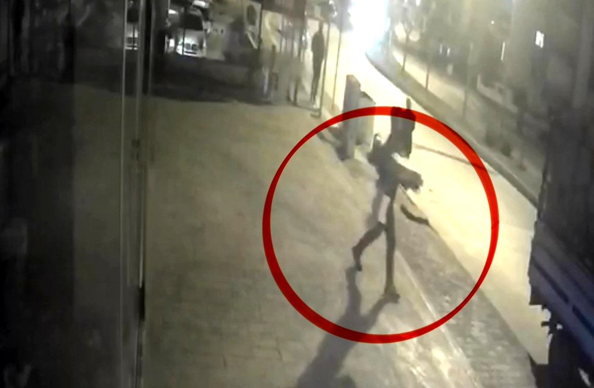 İş yerini soyan hırsıza çağrıda bulunmuştu, o hırsızı polis yakaladı