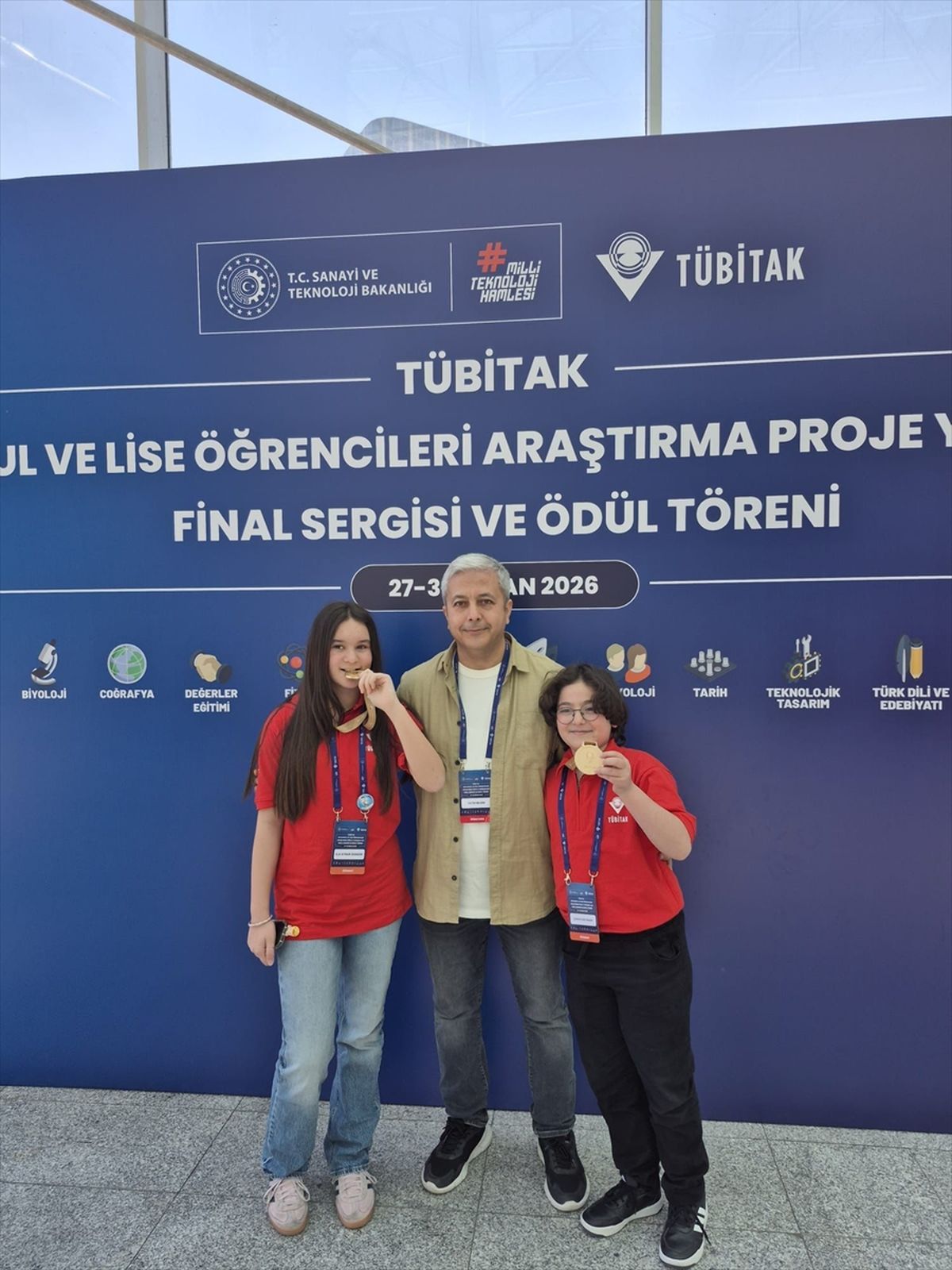 Samsun'da ortaokul öğrencilerinden TÜBİTAK başarısı
