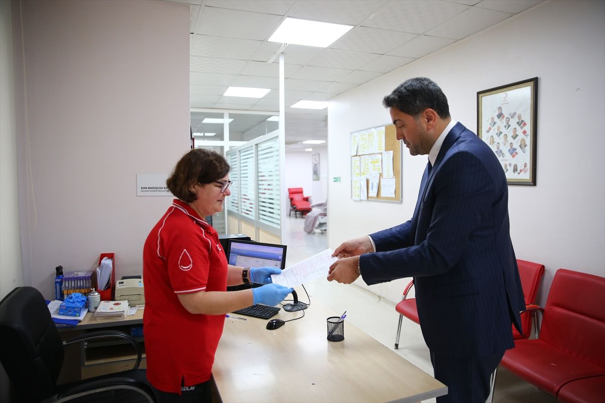 Talasemi hastaları "Biz İyilik Severiz" projesiyle düzenli kan bağışçılarına ulaşıyor
