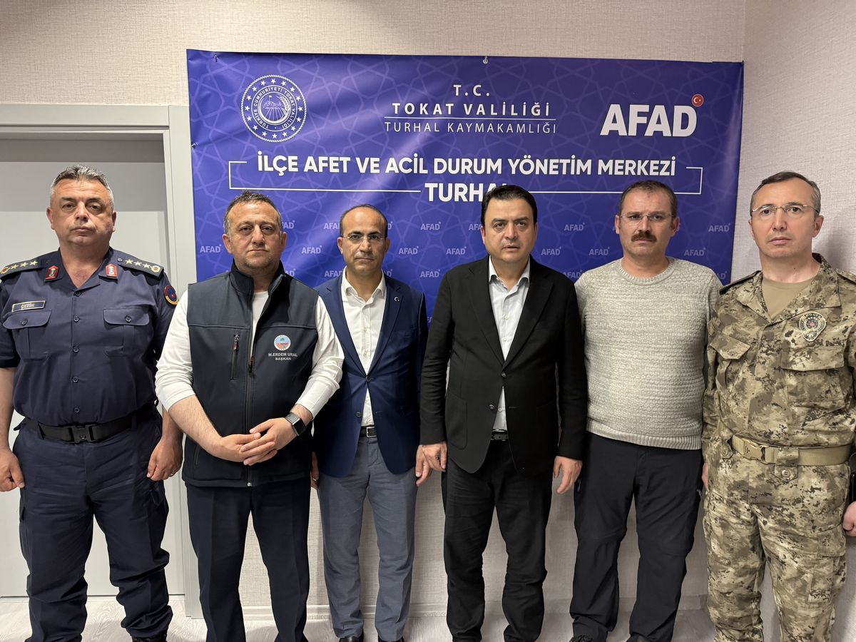 Tokat'ta heyelan riski nedeniyle 1 köy boşatıldı