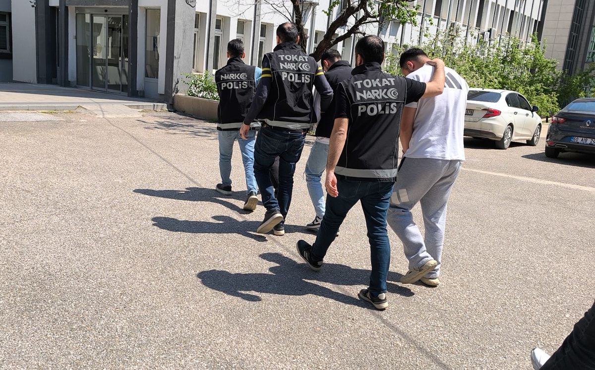 Tokat'ta 'uyuşturucu ticareti' operasyonu; 2 tutuklama, 2 ev hapsi kararı