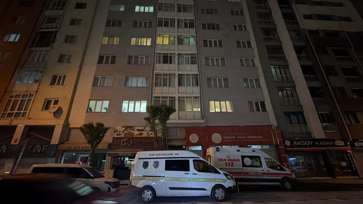 Yalnız kaldığı evinde ölü bulundu