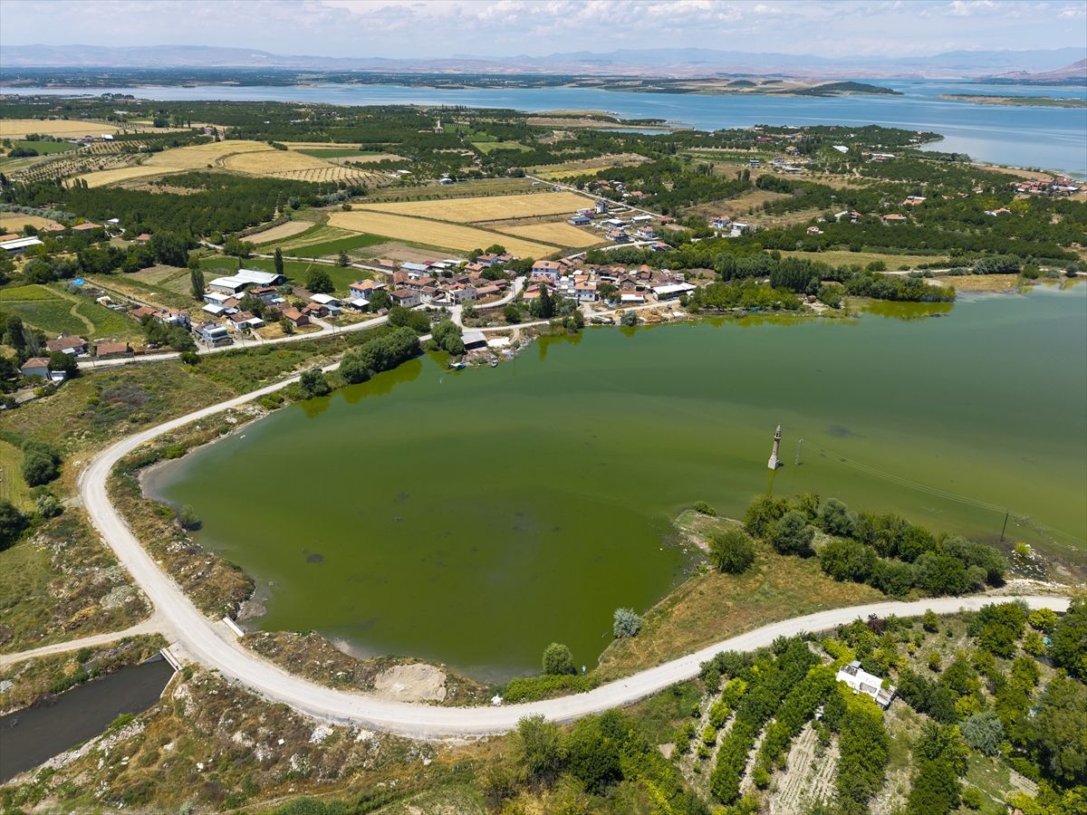 Karakaya Barajı çevresindeki yerleşim yerleri yeniden su altında kaldı