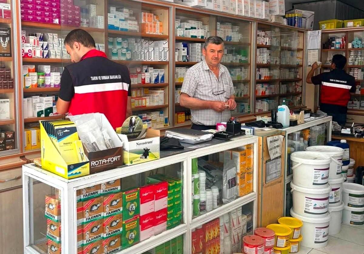 Simav'da veteriner hekim klinikleri denetlendi