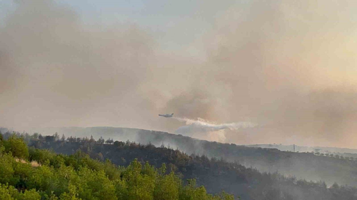 Kula'da yangına havadan ve karadan müdahale