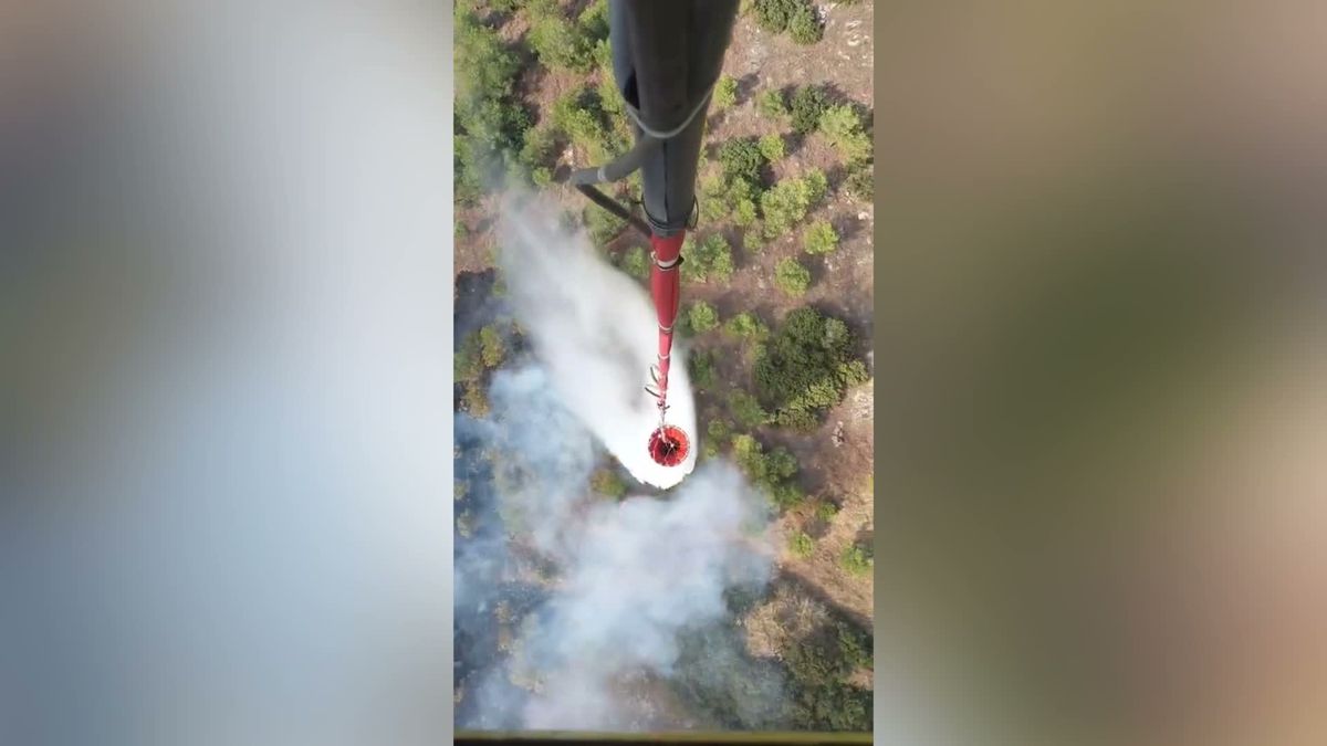 Kula'da tarım arazisinde çıkan yangın ormanlık alana sıçradı