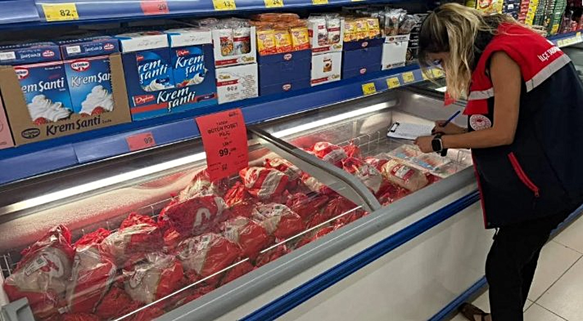 Afyonkarahisar'da marketlerde fiyatlar yerinde incelendi