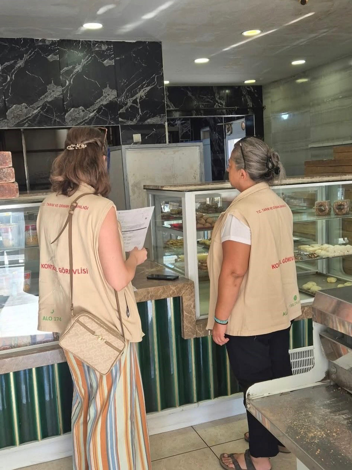 Söke'de gıda işletmelerinde hijyen ve son tüketim tarihi denetimi sürüyor