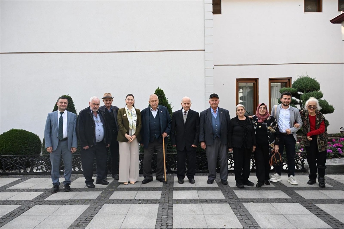 Edirne'de Canan Sezer huzurevi sakinleriyle buluştu, Havsa'da denetimler sürüyor